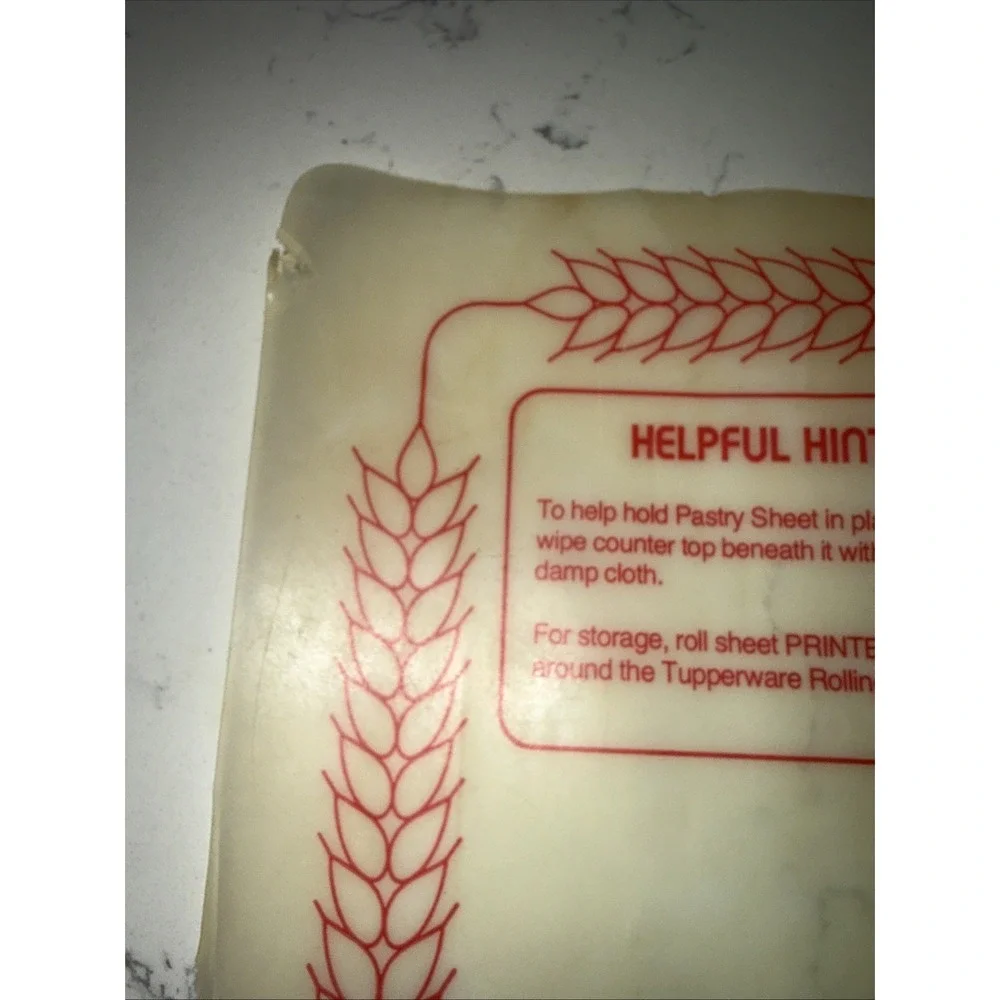 Vintage 1977 Tupperware Pastry Pie Tart Baking Mat Sheet Dart Industries 18x22